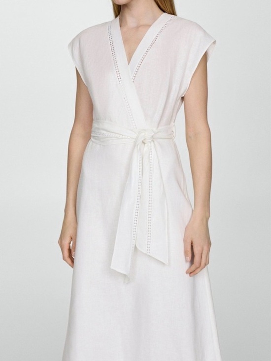 Mango Dresses & Skirts - Mango white linen V-Neck Sleeveless Dress with Trim